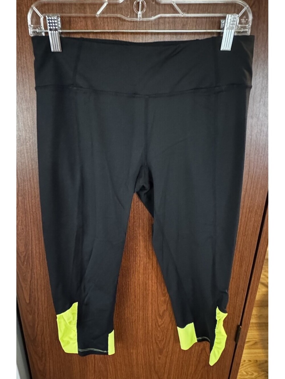 Calvin Klein Performance Large Quick Dry Capri Leggings Black Green